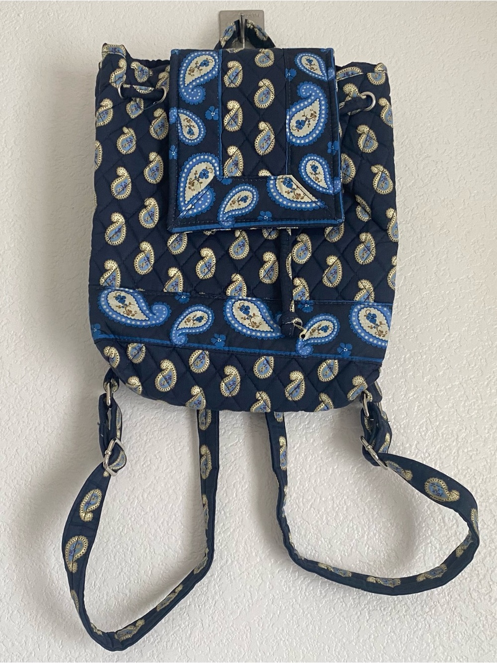 Paisley drawstring quilted backpack, blue